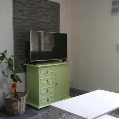 Apartman Mahala One SJJ Buitenkant foto