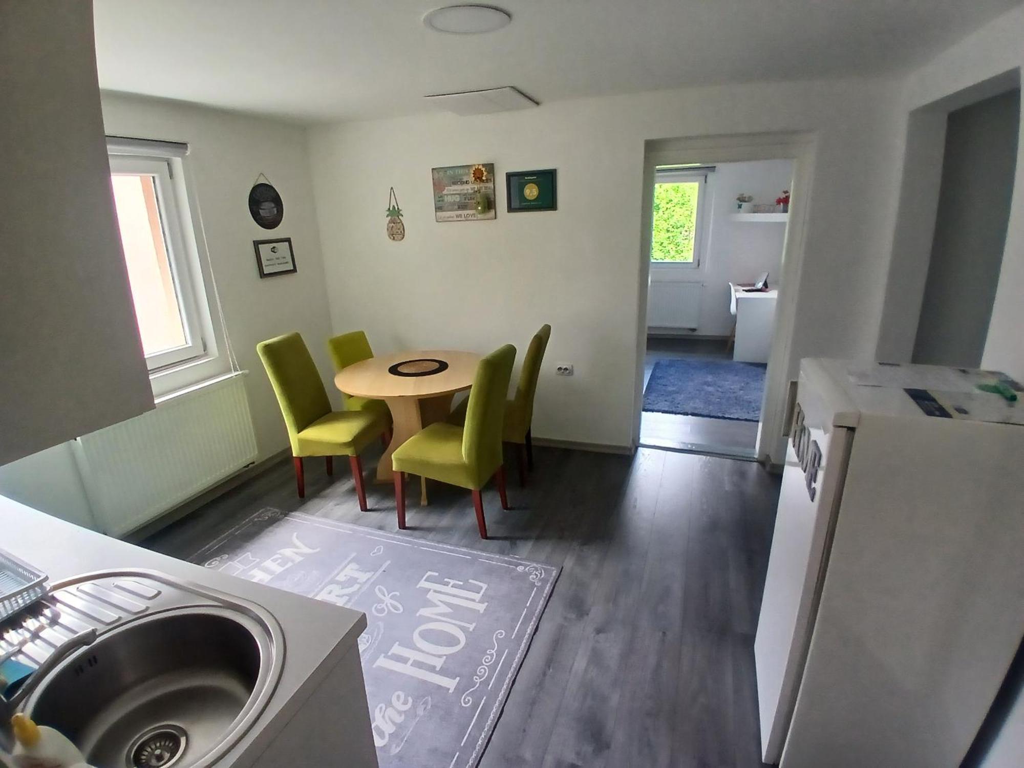 Apartman Mahala One SJJ Buitenkant foto