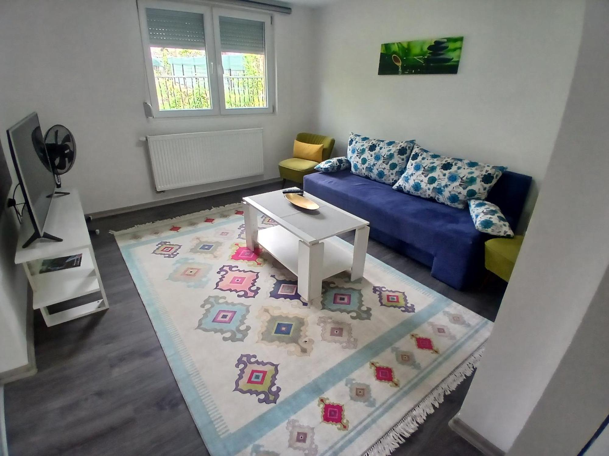 Apartman Mahala One SJJ Buitenkant foto