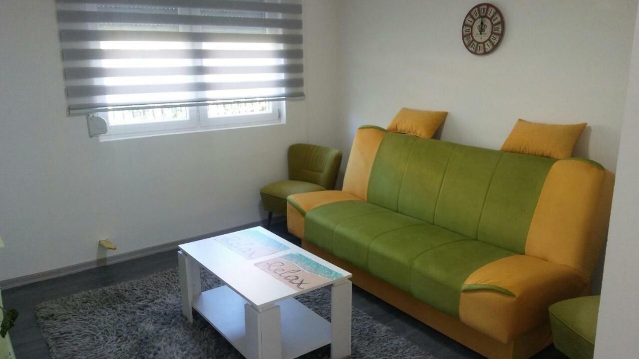 Apartman Mahala One SJJ Buitenkant foto