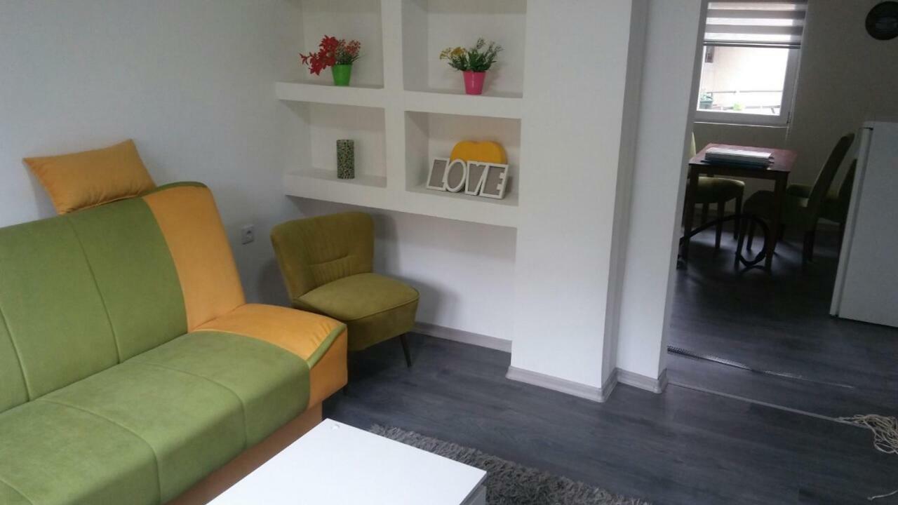 Apartman Mahala One SJJ Buitenkant foto