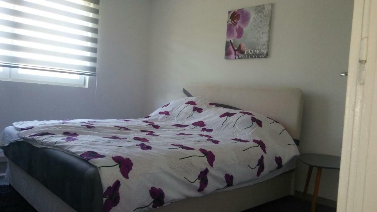 Apartman Mahala One SJJ Buitenkant foto